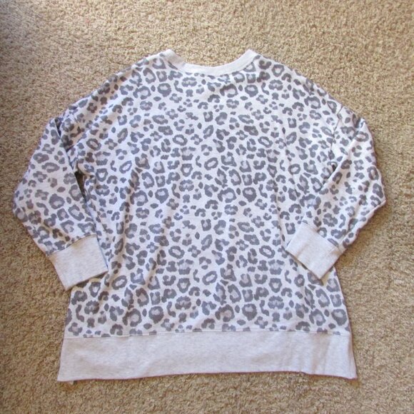 NWOT Greentea XXL Gray Leopard Animal Print Tunic Sweatshirt Pullover Longer - Picture 2 of 2
